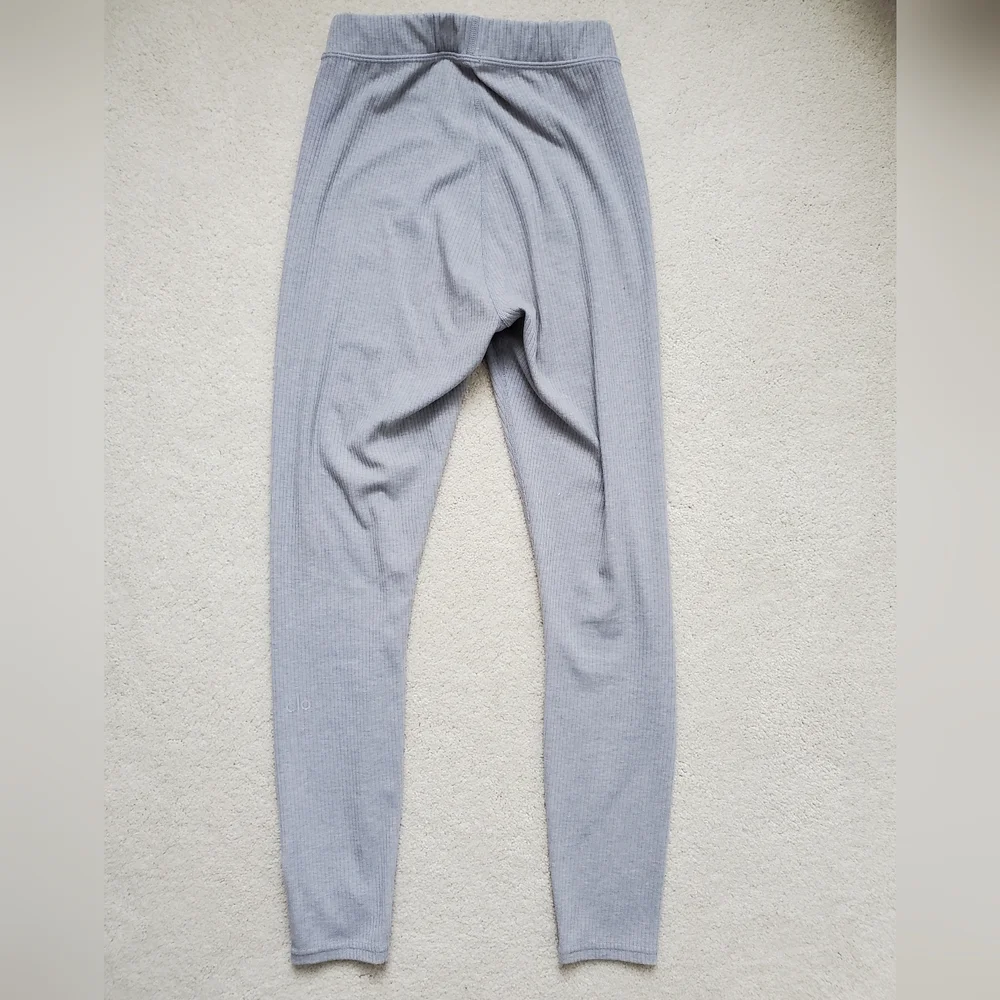 Alo Yoga Gray Ribbed Leggings szS